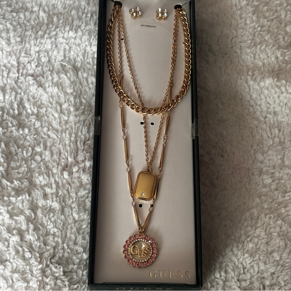 Guess 4-Piece Gift Set Three Layered Necklaces and Earrings